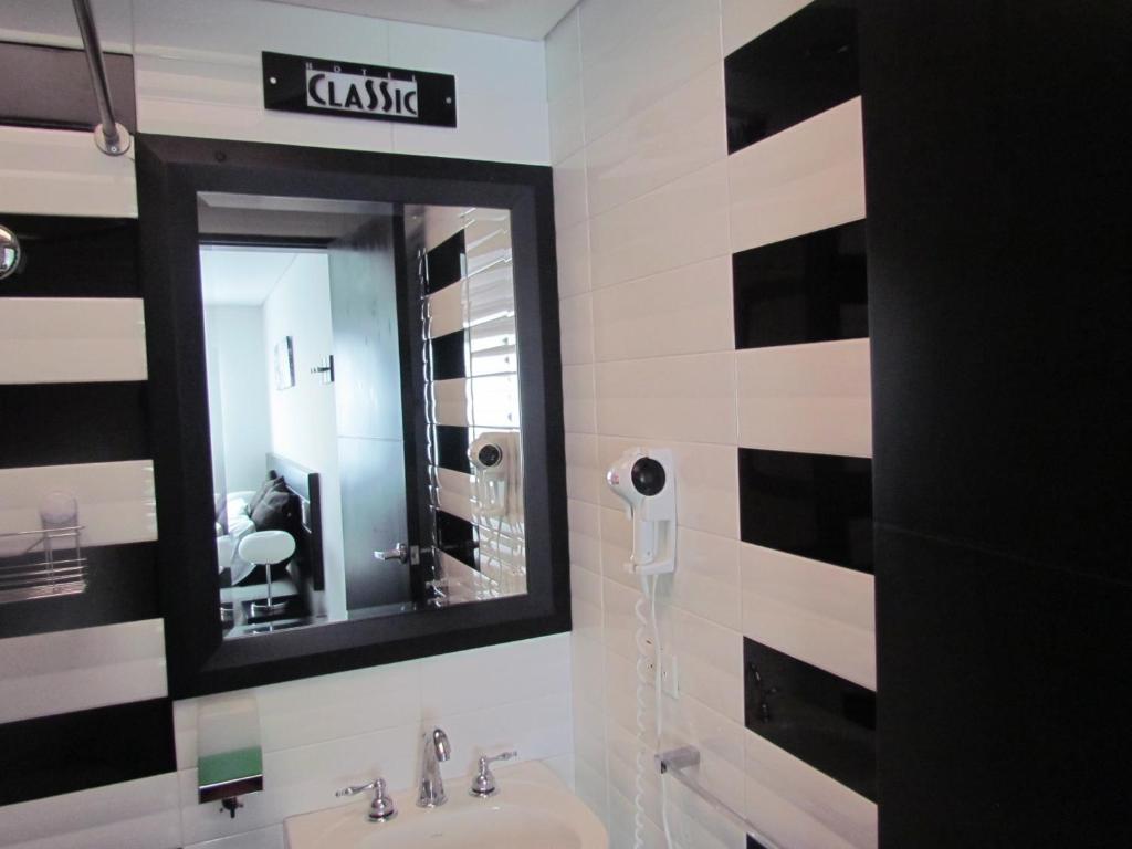 Hotel Classic Bogotá Szoba fotó